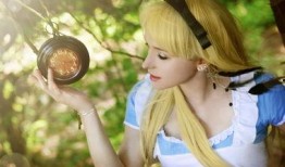 cos金发av,惊艳演绎经典角色