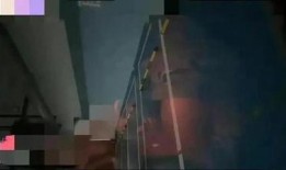 车库男女在线播放,激情燃烧的青春岁月