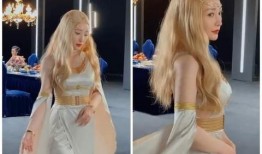 cos金发av,惊艳演绎经典角色