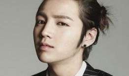 韩国大眼男明星,演绎时尚与演技的完美结合