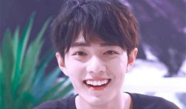 圈内爆料肖战在追杨紫,甜蜜互动引粉丝热议