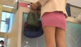 大学生换丝袜过程图片,大学生换丝袜的趣味过程